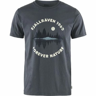 Men's Fjällräven Forest Mirror T Shirts Navy | 0467JCAWN