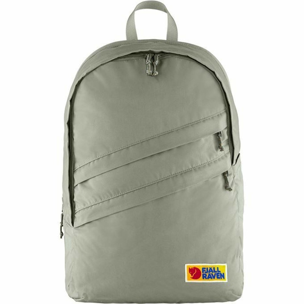 Women\'s Fjällräven Vardag 28 Laptop Backpacks Light Grey | 2563VTPKA